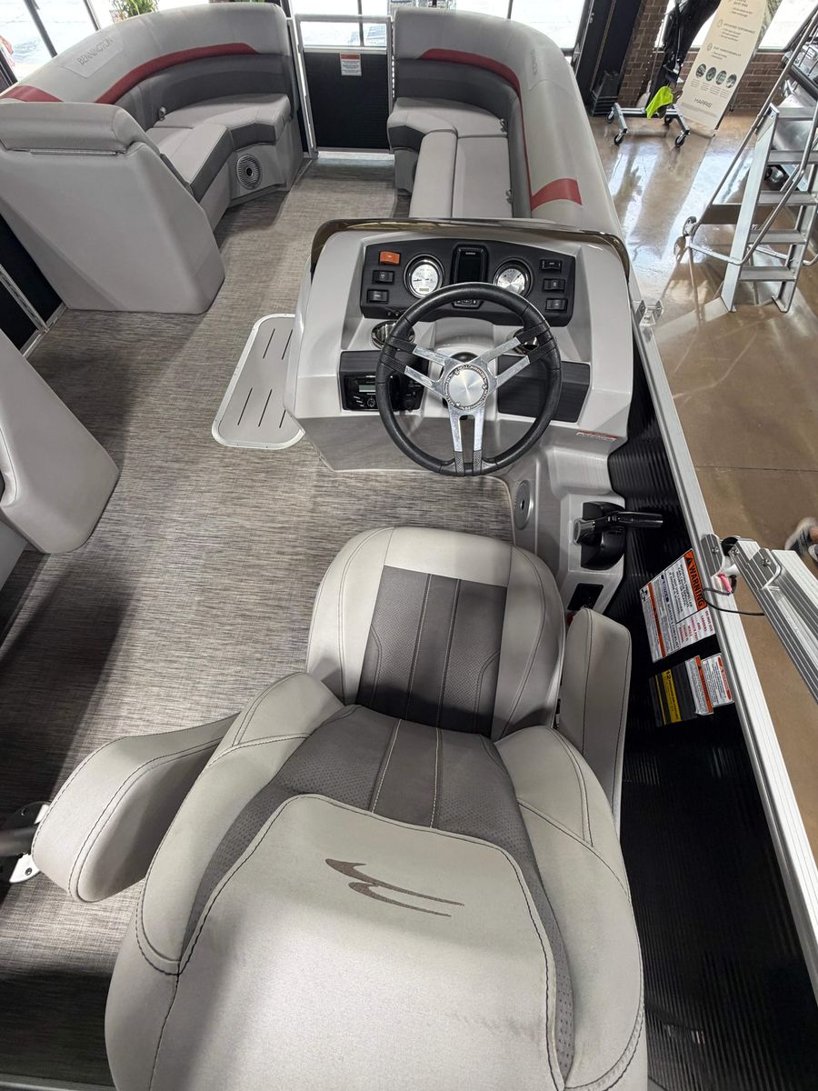 2020 Bennington SX24, photo 10 of 19